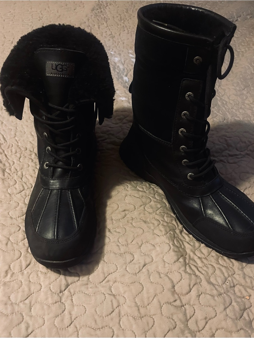 UGG Black Lace-Up Shearling-Trim Winter Boots